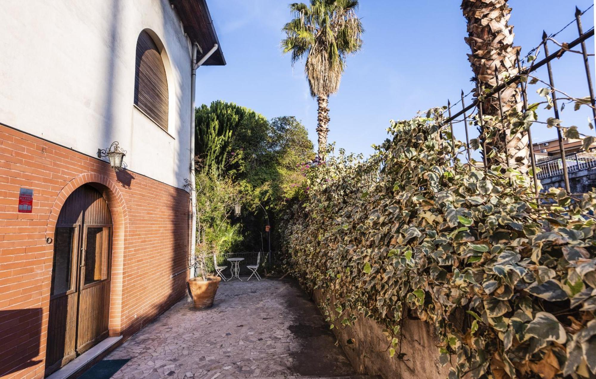 Euphorbia Apartments By Wonderful Italy Catania Ngoại thất bức ảnh